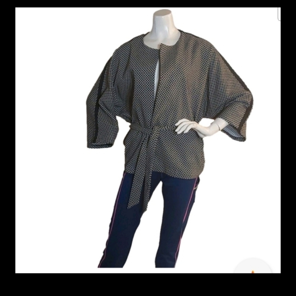 Chicos Jacket Womens 1 (8/10) Black White Tie Waist 3/4 Sleeve Kimono